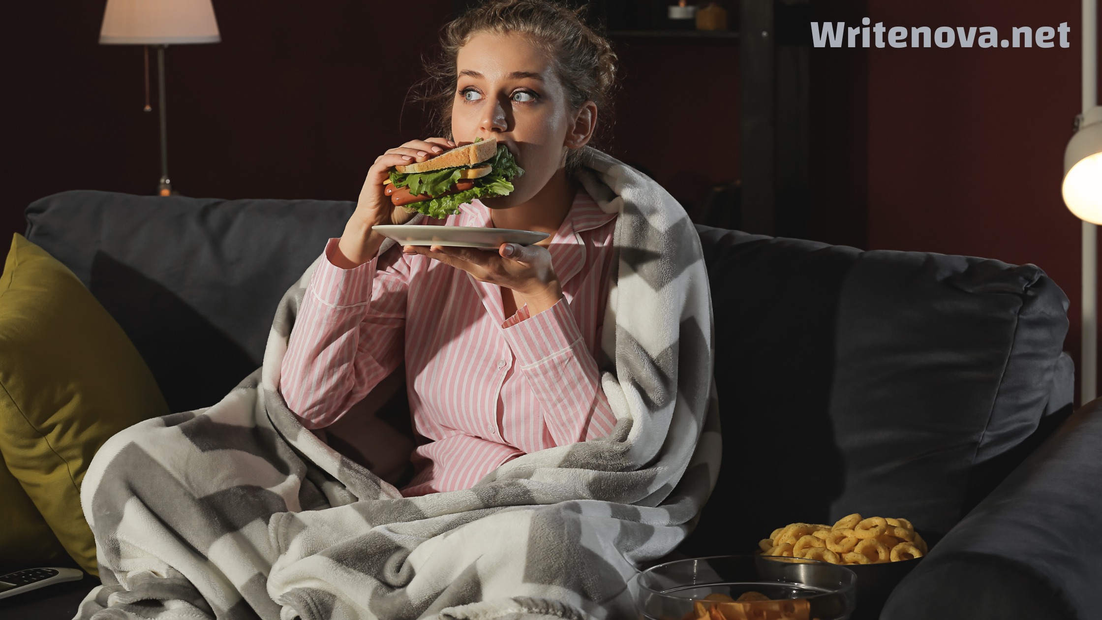 op 10 Late-Night Snacks to Curb Hunger Pangs